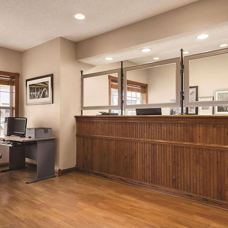 Country Inn & Suites By Radisson, Forest Lake, Mn מראה חיצוני תמונה