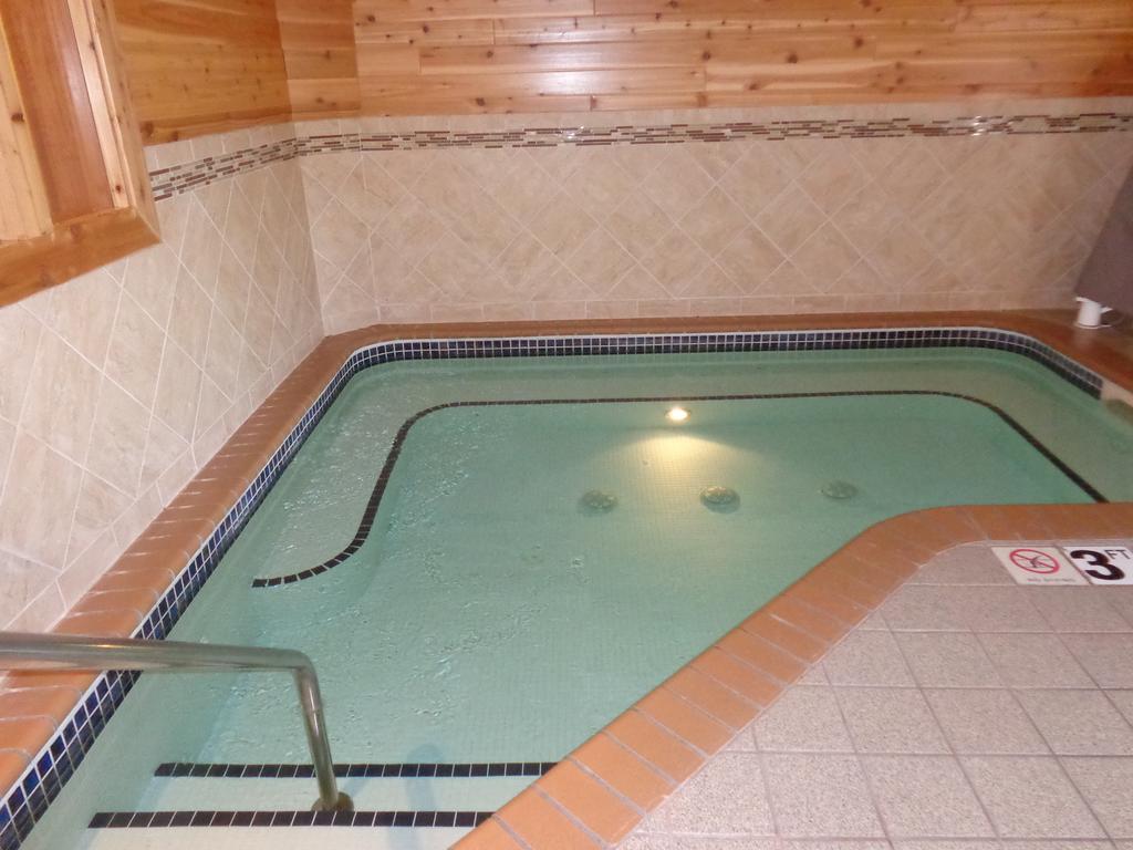 Country Inn & Suites By Radisson, Forest Lake, Mn מראה חיצוני תמונה
